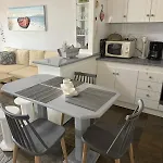 Holiday home Front Sea House Dikella