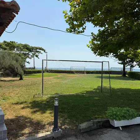 Front Sea House Dikella